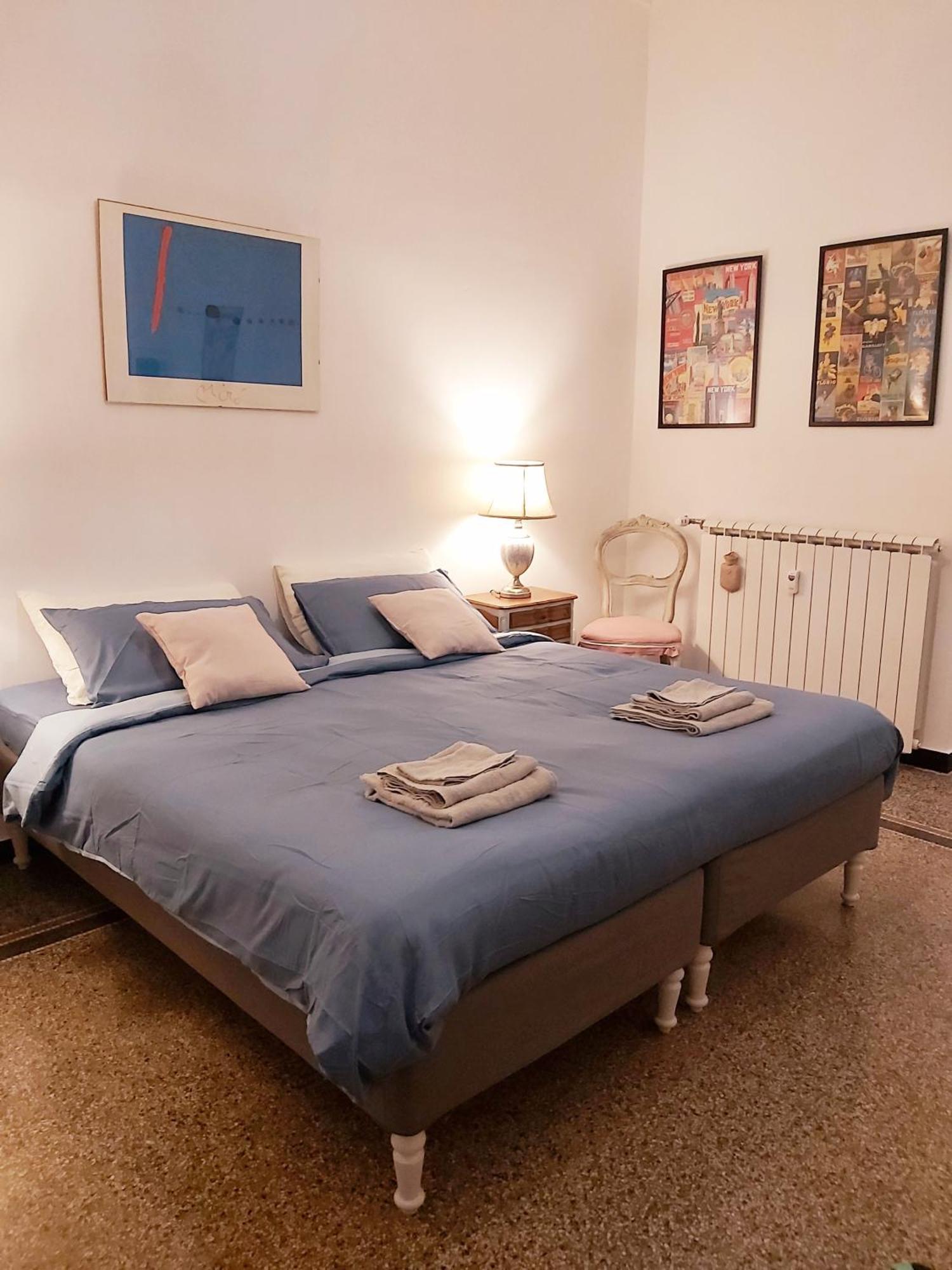 Central Chic Apartment Генуа Екстериор снимка